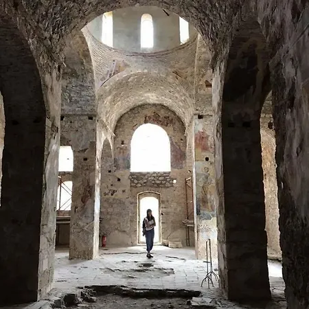 Mistra Estates The Vine * Pikouliánika