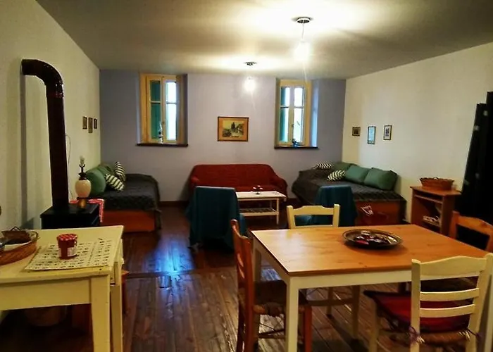 Mistra Estates The Vine Feriehus Pikouliánika